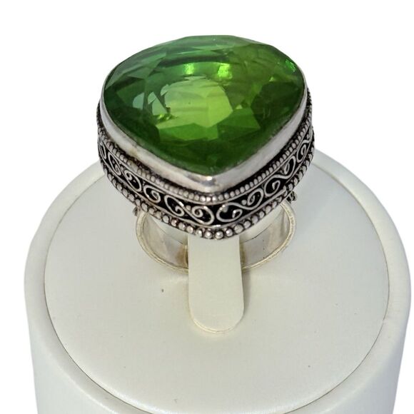925 Sterling Silver Green Crystal Large Statement Ring Sz 8.5 Turkish Ethnic - Picture 13 of 16